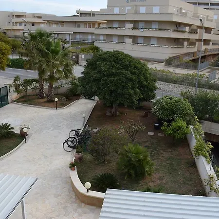 Punta Di Mola 4*