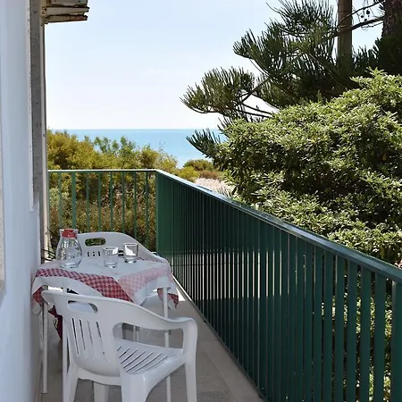 فندق مبيت وإفطار Punta Di Mola