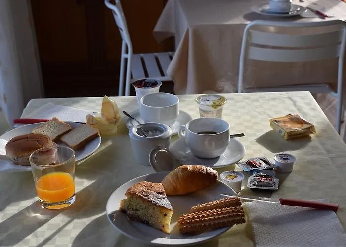 Punta Di Mola Bed & Breakfast